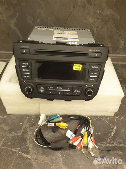 Мультимедийное устройство C Ж/К экраном (radio+CD+