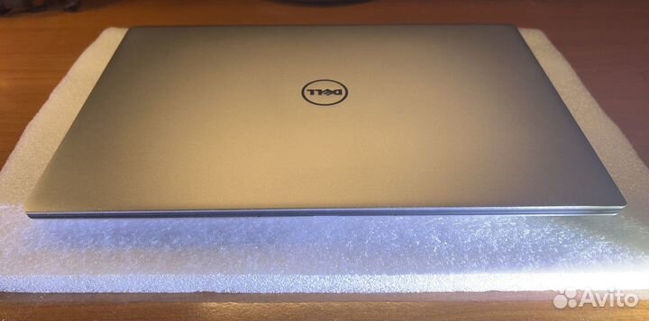 Ноутбук Dell xps 9360 QHD 13.3