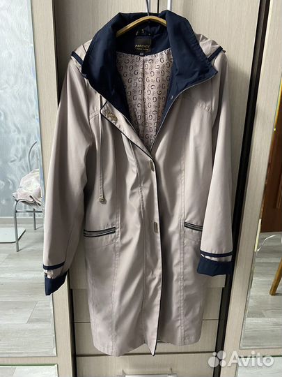 Плащ женский