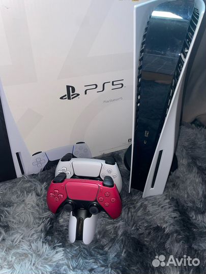 Sony playstation 5 + 2 джойстика + игры