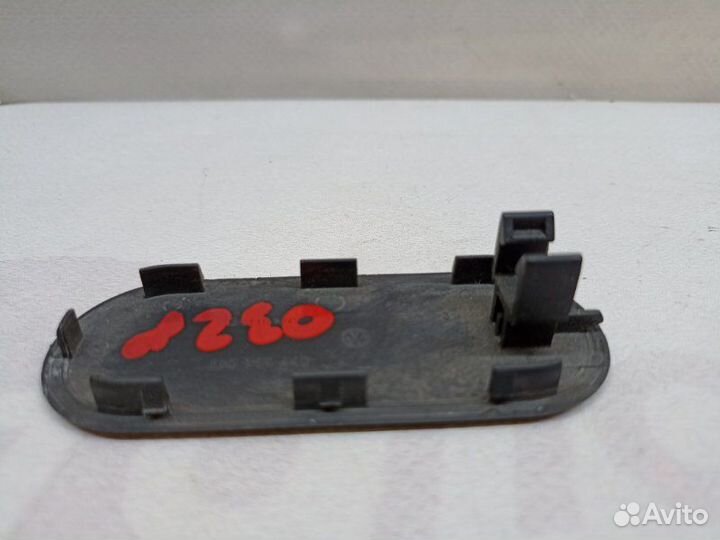 Заглушка Volkswagen Touareg 7L AXQ 2006