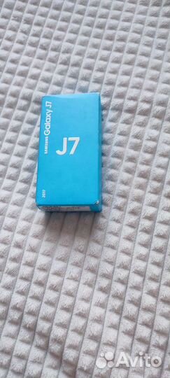 Телефон samsung galaxy J7
