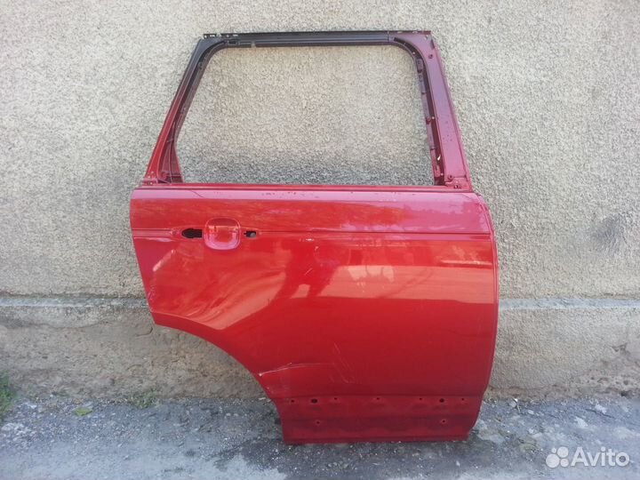 Ленд Ровер Рендж Ровер 4 дверь задняя с 2012