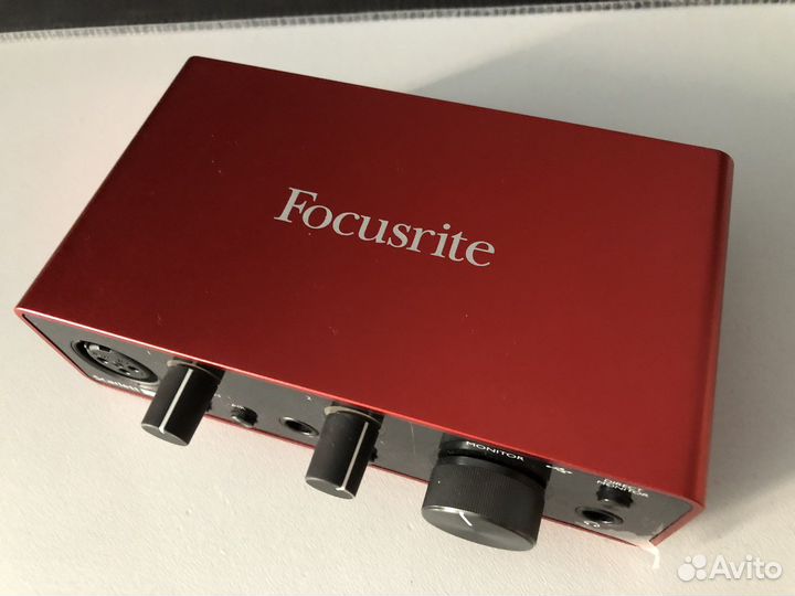 Focusrite scarlett solo 3rd gen звуковая карта