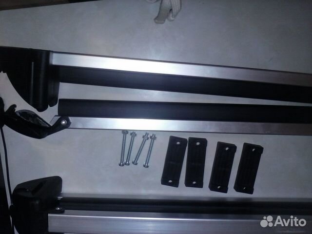 Багажник лыжный 3-4-5 парлыжсноуборд новый ключ