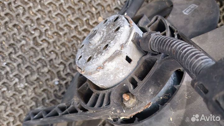 Вентилятор радиатора Skoda Fabia, 2000