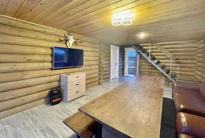 Коттедж 177 м² на участке 15 сот.