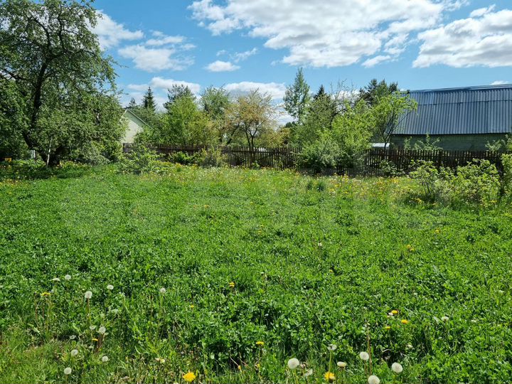 Дача 10 м² на участке 6 сот.