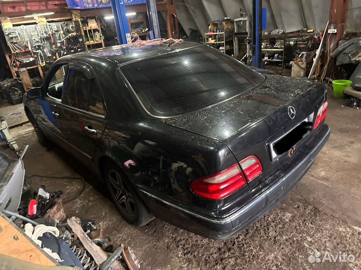 Разбор Mercedes w210 2.4 170 л.с. 2000 г.в. АКПП