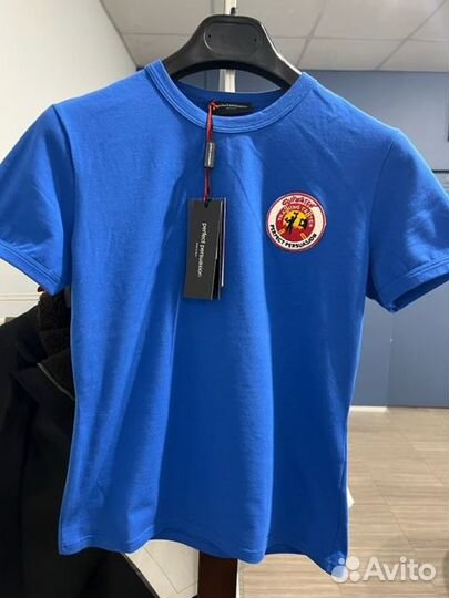 Новая женская футболка Perfect persuasion. Оригина