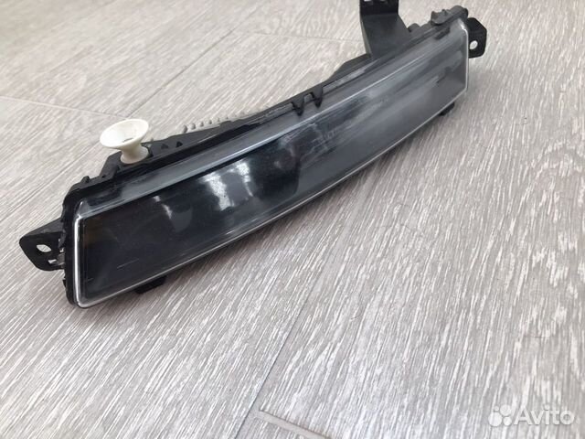 Правая противотуманная фара range rover 4 L405