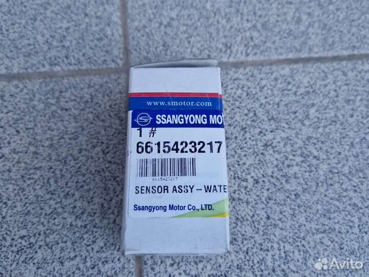 Датчик температуры на гбц Ssang Yong Rexton