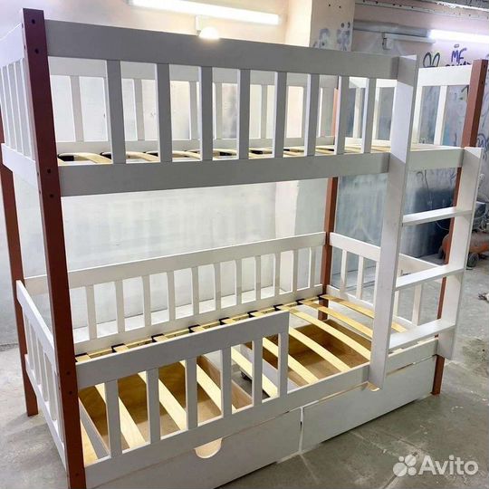 Кровать двухъярусная от производителя