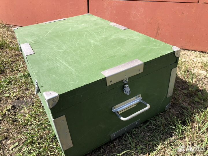 Деревянный ящик