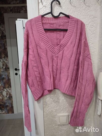 Свитер женский