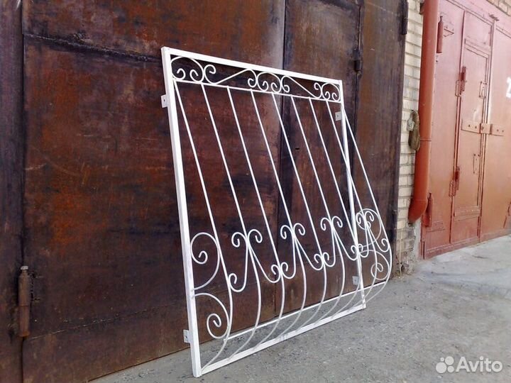 Решетки металлические,на окна,балконы