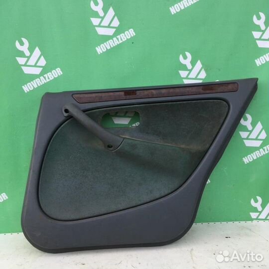 Обшивка двери комплект Ровер 4-серия