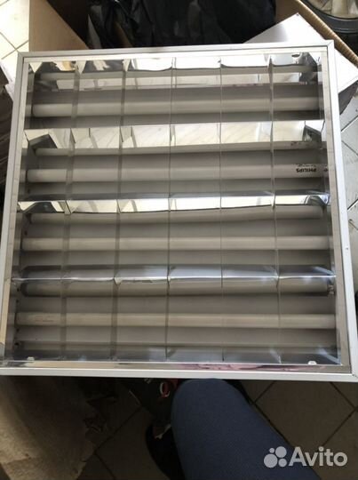 Светильник потолочный