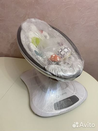 Шезлонг 4 moms mamaroo