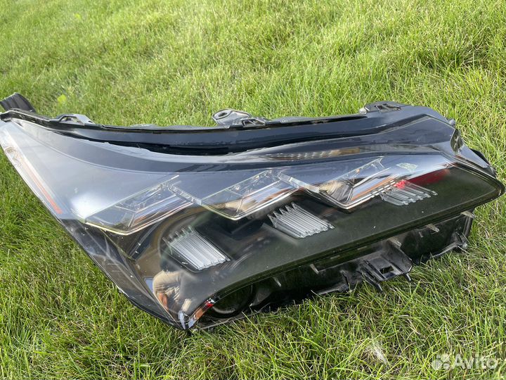 Фара lexus nx правая