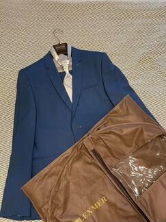 Продам мужской костюм