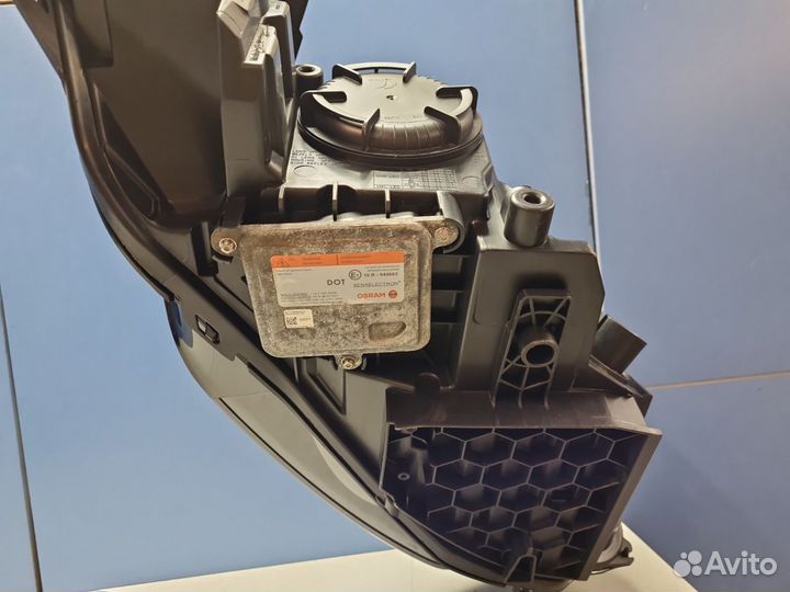 Фара левая Land Rover Discovery Sport 2014