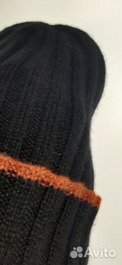 Вязаная шапка мужская
