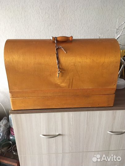 Швейная машинка подольская ручная