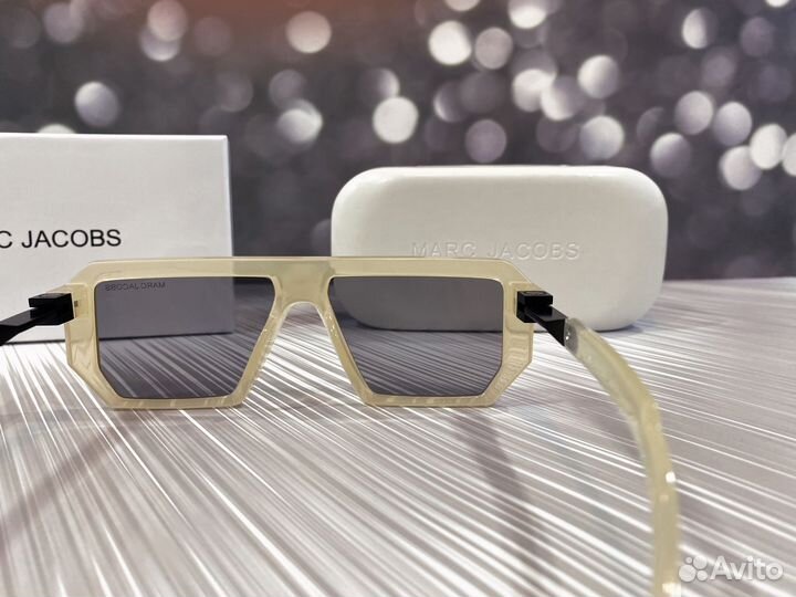 Солнцезащитные очки мужские