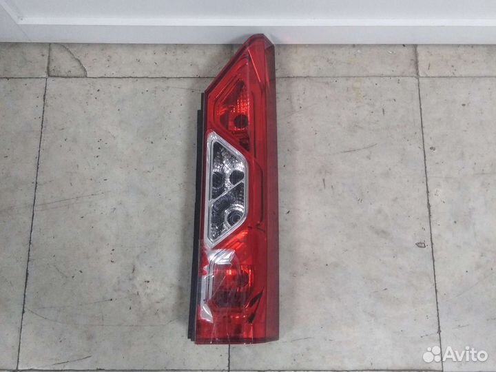 Фонарь задний правый некст