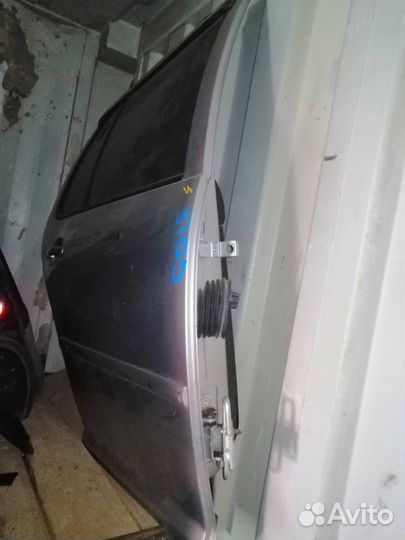 Дверь Volkswagen Golf 4