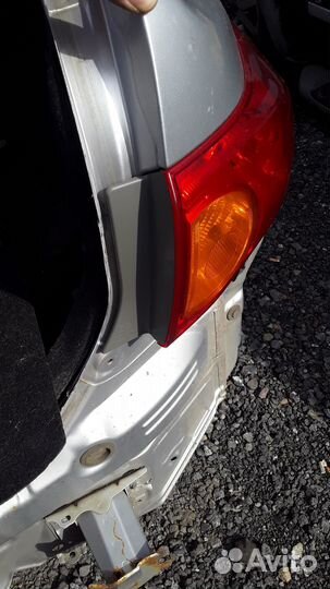 Задние фонари правый Toyota Corolla E150 2007г