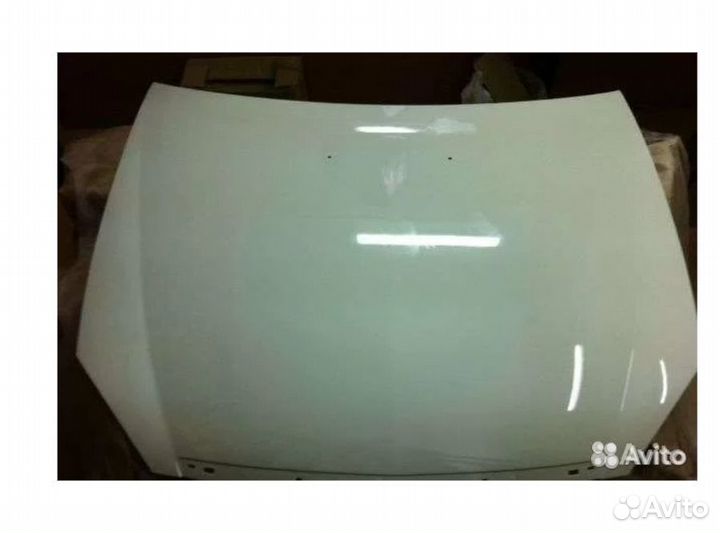 Капот Приора в цвет 2170 2171 2172 цвет Белый