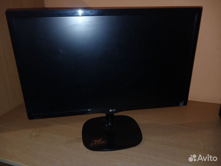 Монитор lg 23