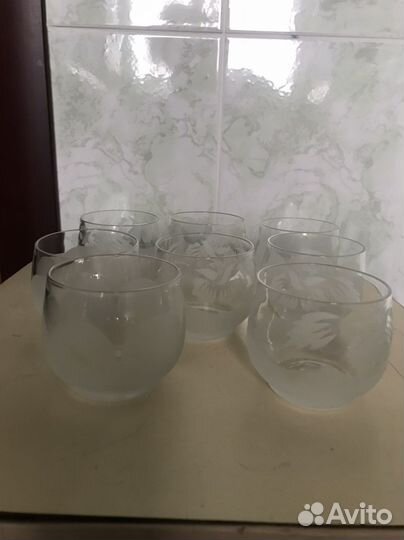 Стаканы низкие, пивные, кружки