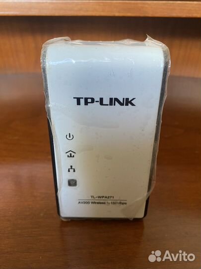 Wi-Fi+Powerline роутер TP-link TL-WPA271
