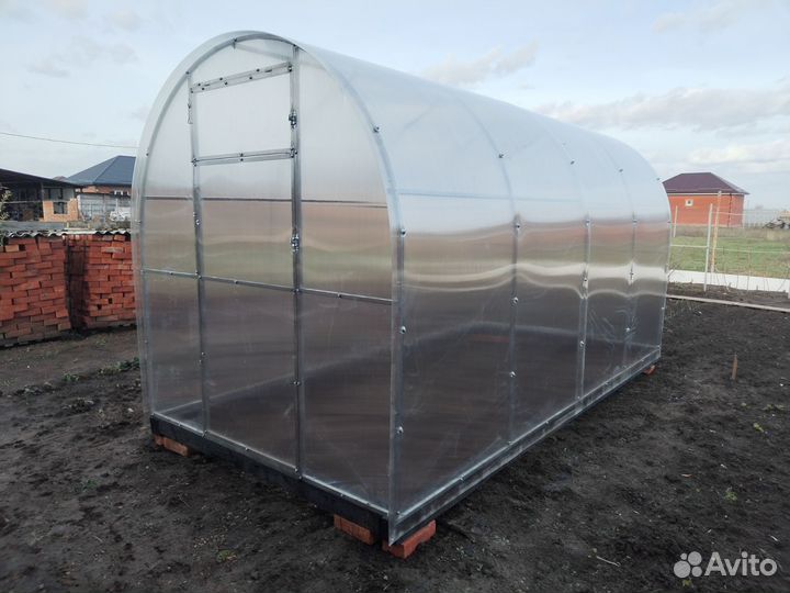 Теплицы из поликарбоната