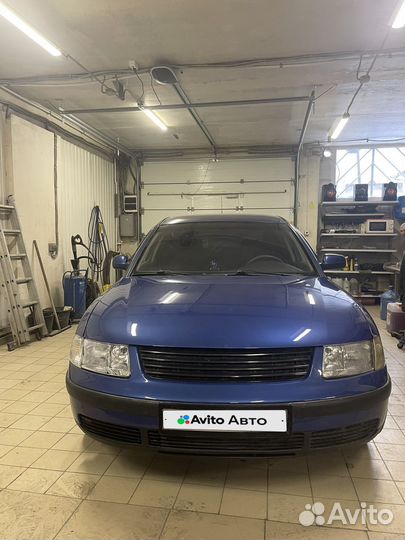 Volkswagen Passat 1.6 МТ, 1999, 348 000 км