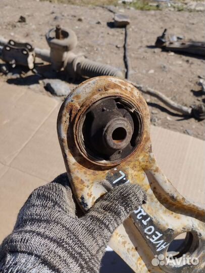 Рычаг передний левый Chevrolet Aveo T200