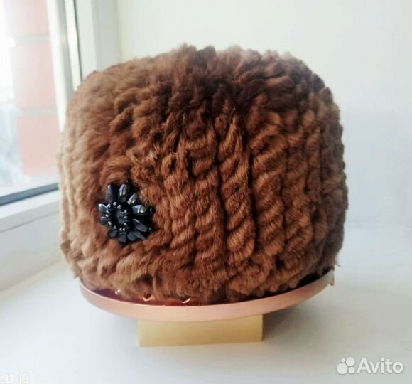 Шапка вязанная из кролика