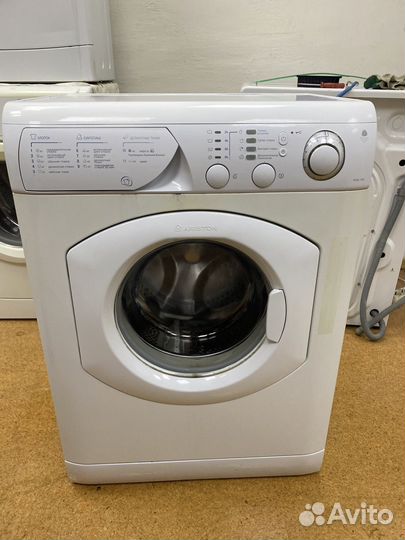Стиральная машина ariston