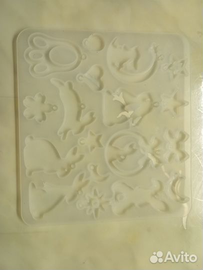 Силиконовые молды и блёстки