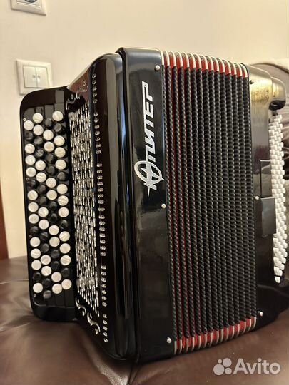 Баян Юпитер 2д готово-выборный