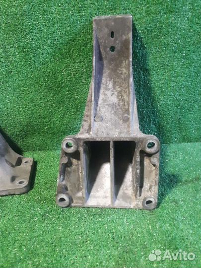 Лапы (опоры) bmw m52/m54 e39