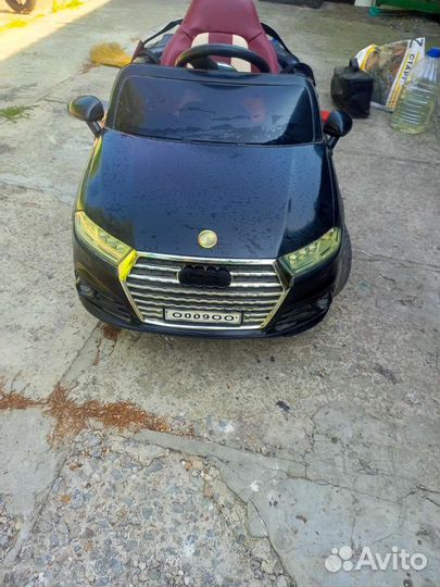 Детский электромобиль бу