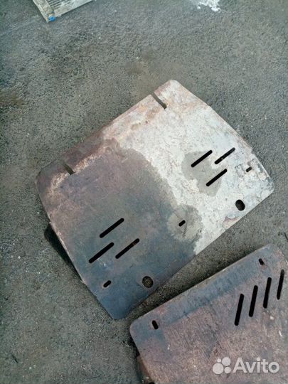 Защита днища кузова Nissan Murano Z51