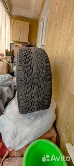 Nokian Tyres Hakkapeliitta R2 245/50 R18 100R