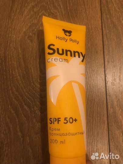 Солнцезащитный крем spf 50+ Holly Polly