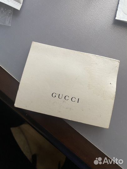 Очки солнцезащитные gucci
