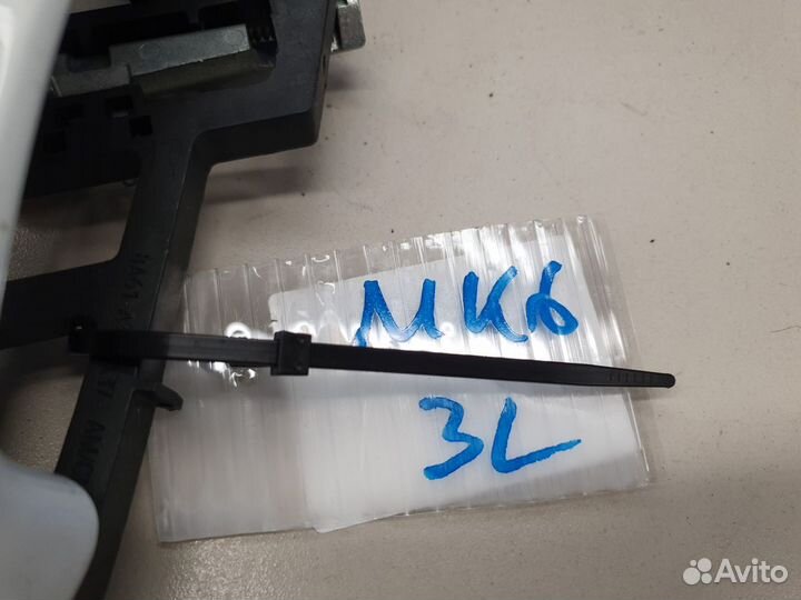 Ручка двери нaружная задняя левая Ford Fiesta Mk6 2008-2019